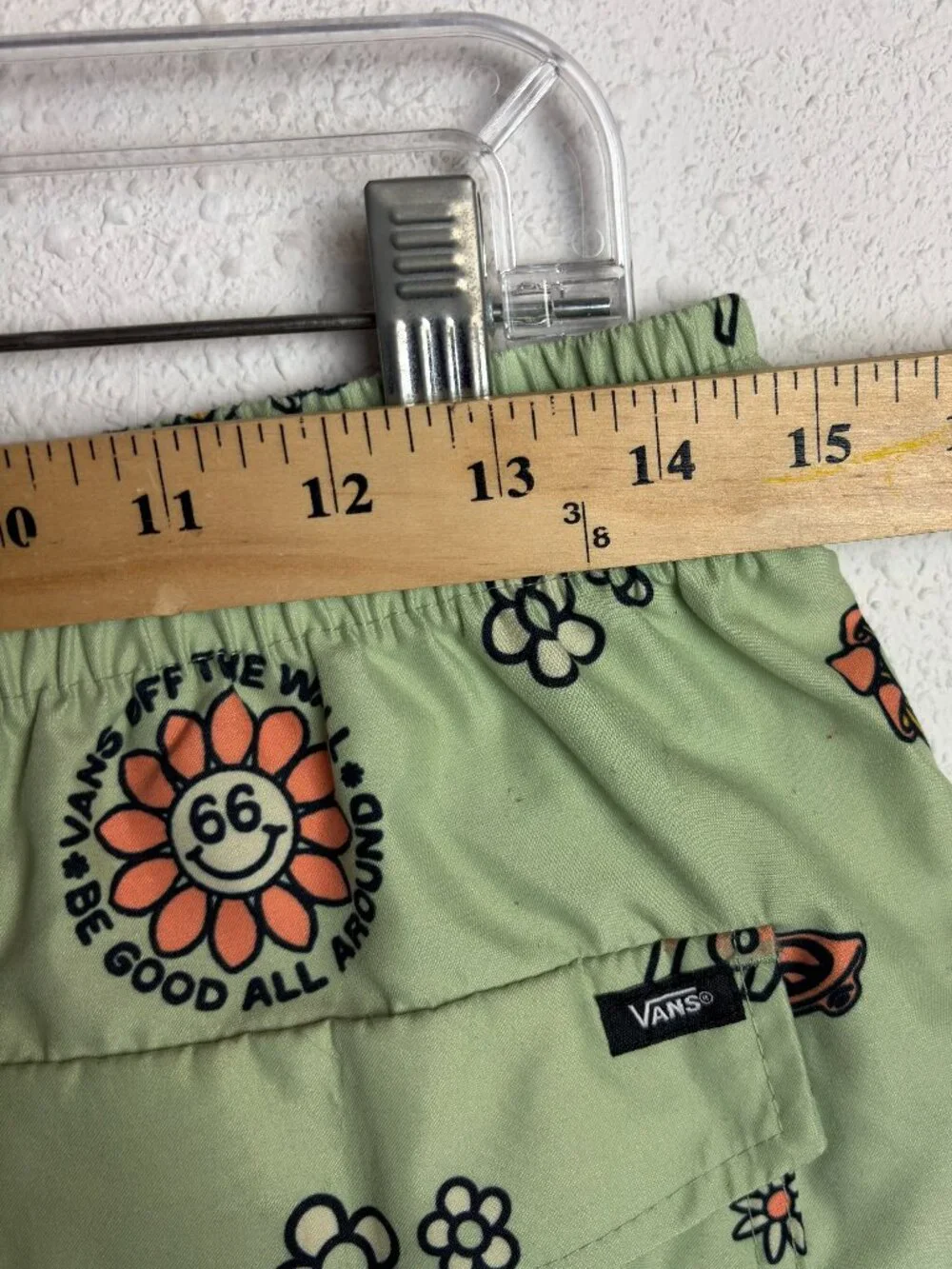 Van's Men's Size S Mixed Volley Swim Tunk Board Shorts Green Hippie Frogs Beach